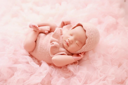 山西宝宝几个月可以抬头